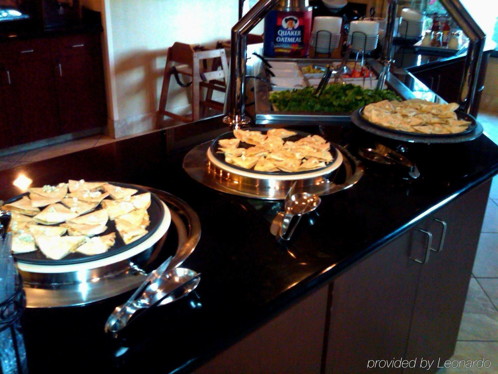 Homewood Suites By Hilton Montgomery Eastchase Restaurant bilde