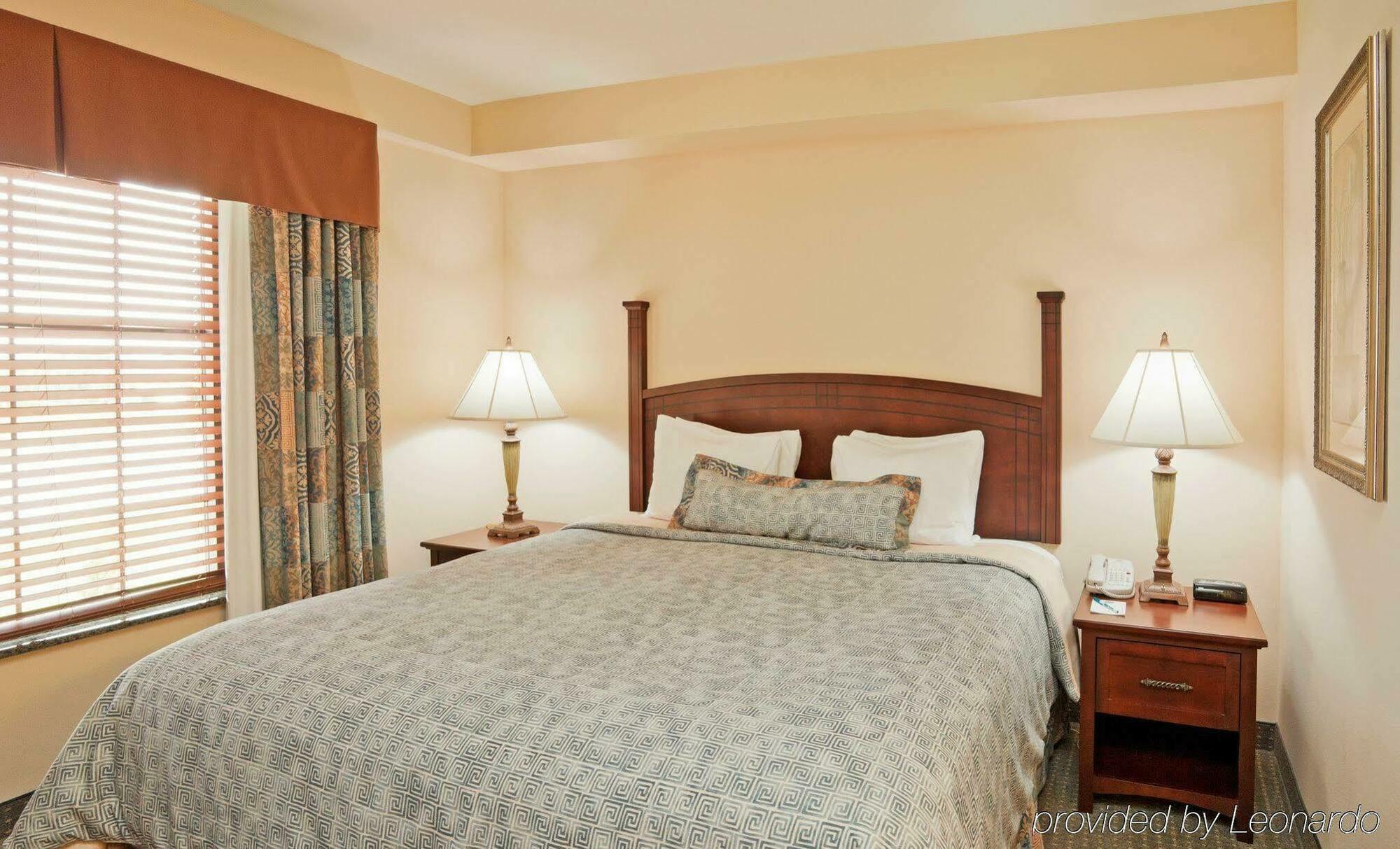 Homewood Suites By Hilton Montgomery Eastchase Rom bilde
